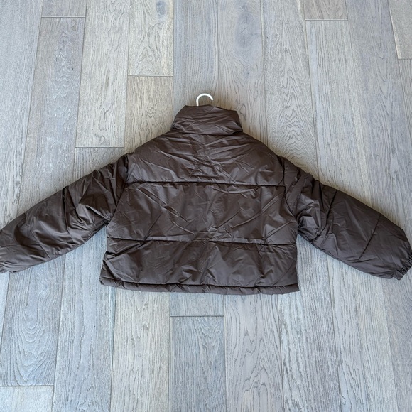 Brown puffer jacket - Picture 3 of 6